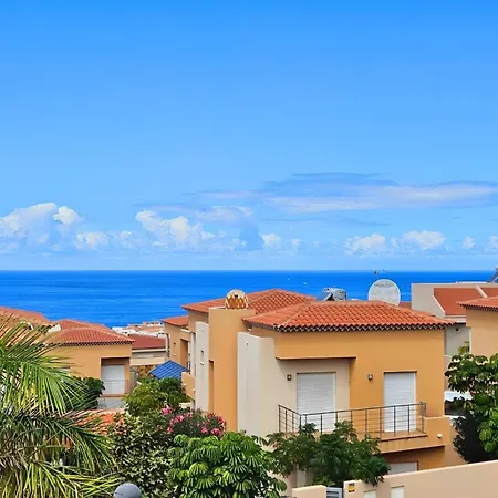 My Island Escape - Sea Views - Private Pool, Sauna Villa *